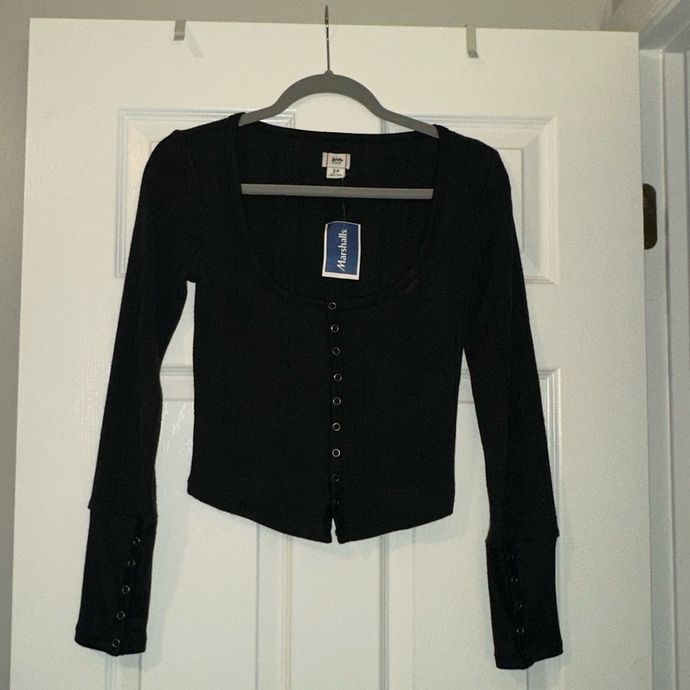 NWT Women’s Small BDG Long Sleeve